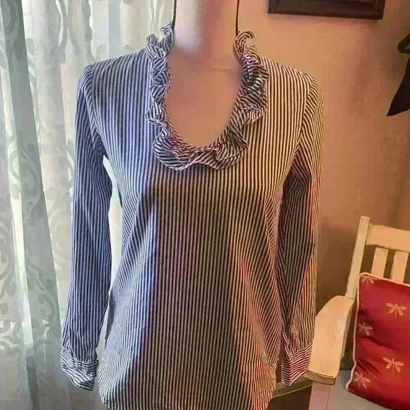 GAP Tops - Gap Blouse